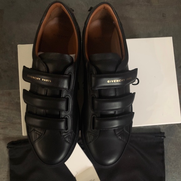 givenchy velcro sneakers